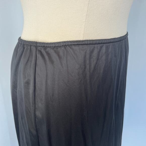 Half Slip Skirt Plus Size 18W 20W Black Solid Nylon Satin Lace Trim Lingerie - Picture 4 of 10